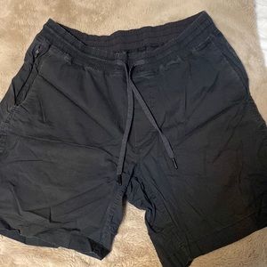 Men’s Lululemon short